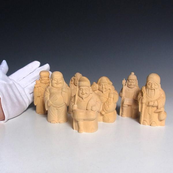 木彫り 七福神セット (小) 桧製 7柱セット 縁起物 置物 : 仏像と縁起物