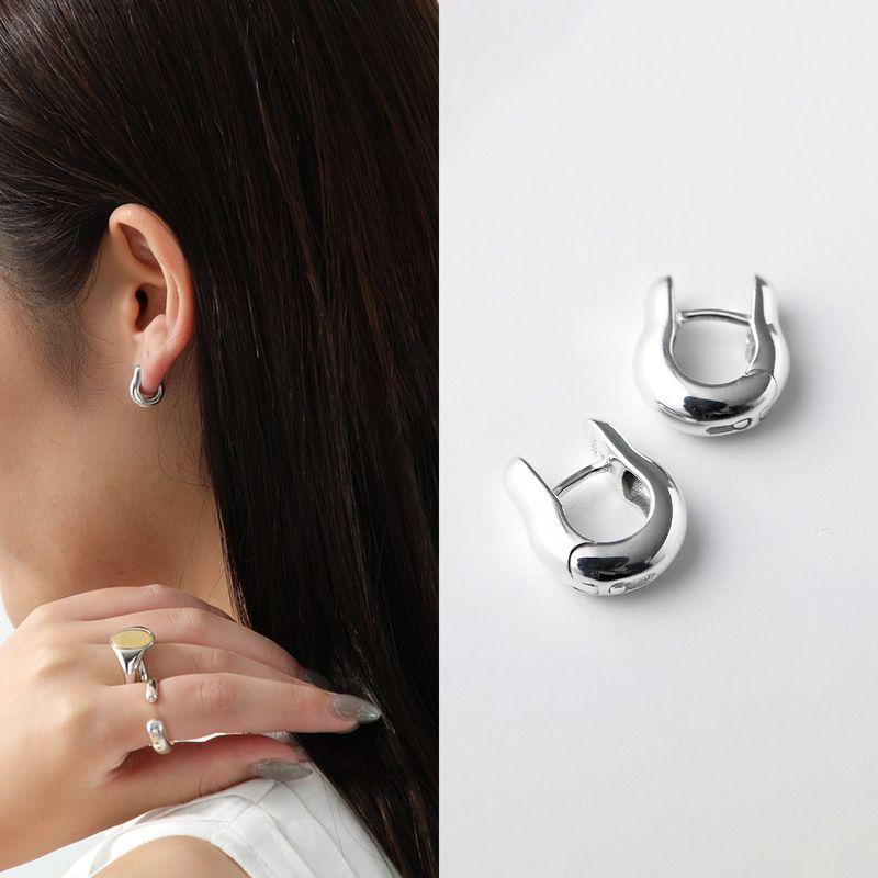 ANNIKA INEZ（アニカイネズ） フープピアス Ample Hinge Hoops Mini