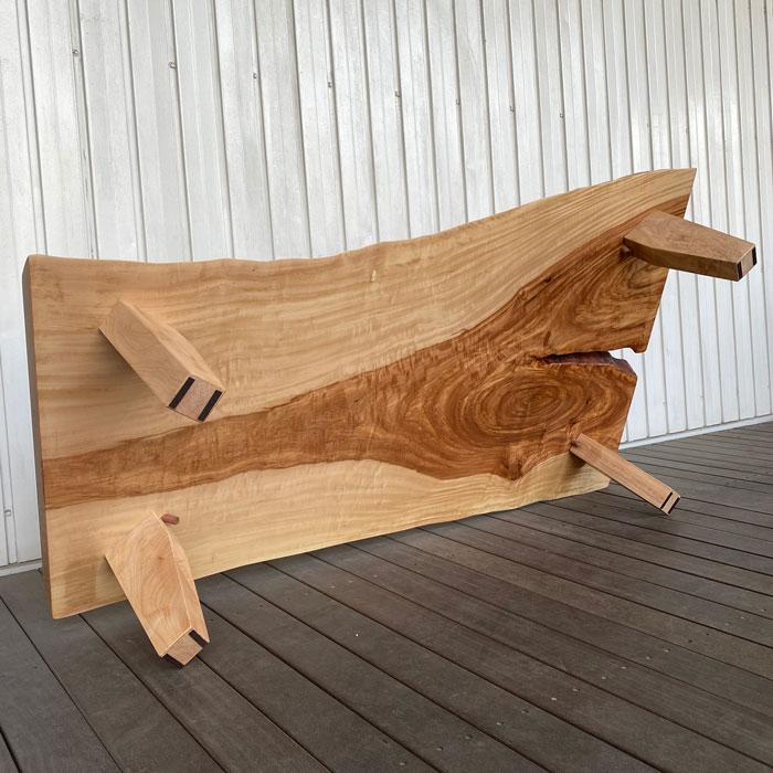 一枚板 センターテーブル 幅162cm 栃 トチ とち 無垢 ちぎり 北欧 木製