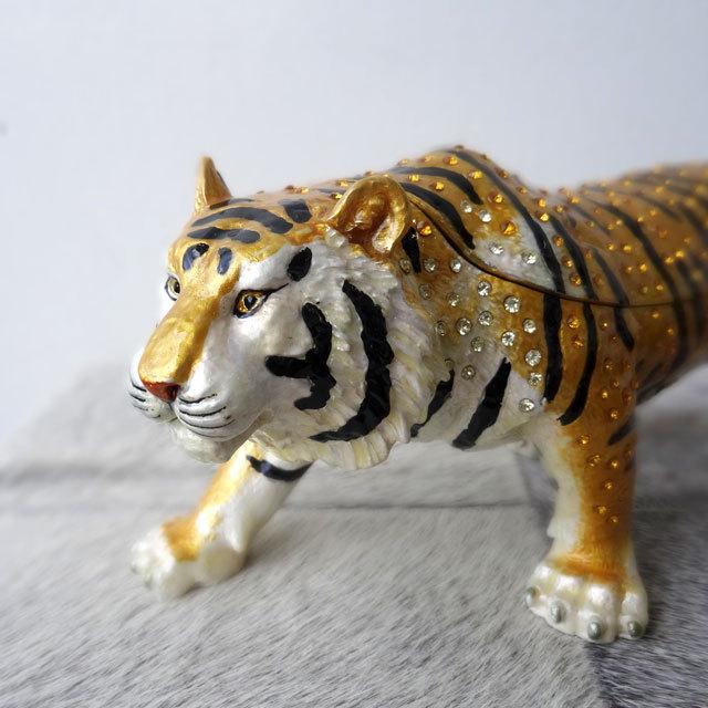 虎の置物 エナメルボックス 置物 干支 お年賀 縁起物 かわいい 縁起の