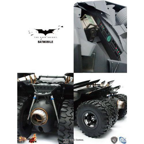 ホットトイズ ダークナイト: 1:6スケール バットモービル : ワールド