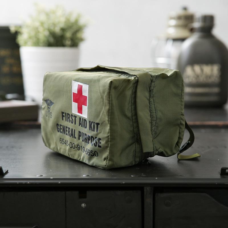 MILITARY（ミリタリー） 実物 新品 デッドストック 米軍 FIRST AID KIT