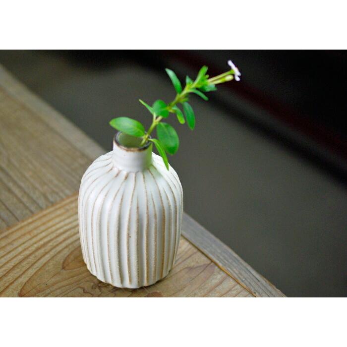 益子焼の一輪挿し 