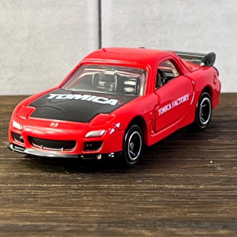 トミカ トミカ組み立て工場 第11弾 マツダ RX-7 (本体:赤/シート:黒