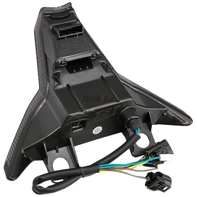 TST ティーエスティー プログラマブル／シーケンシャルLED一体型テール