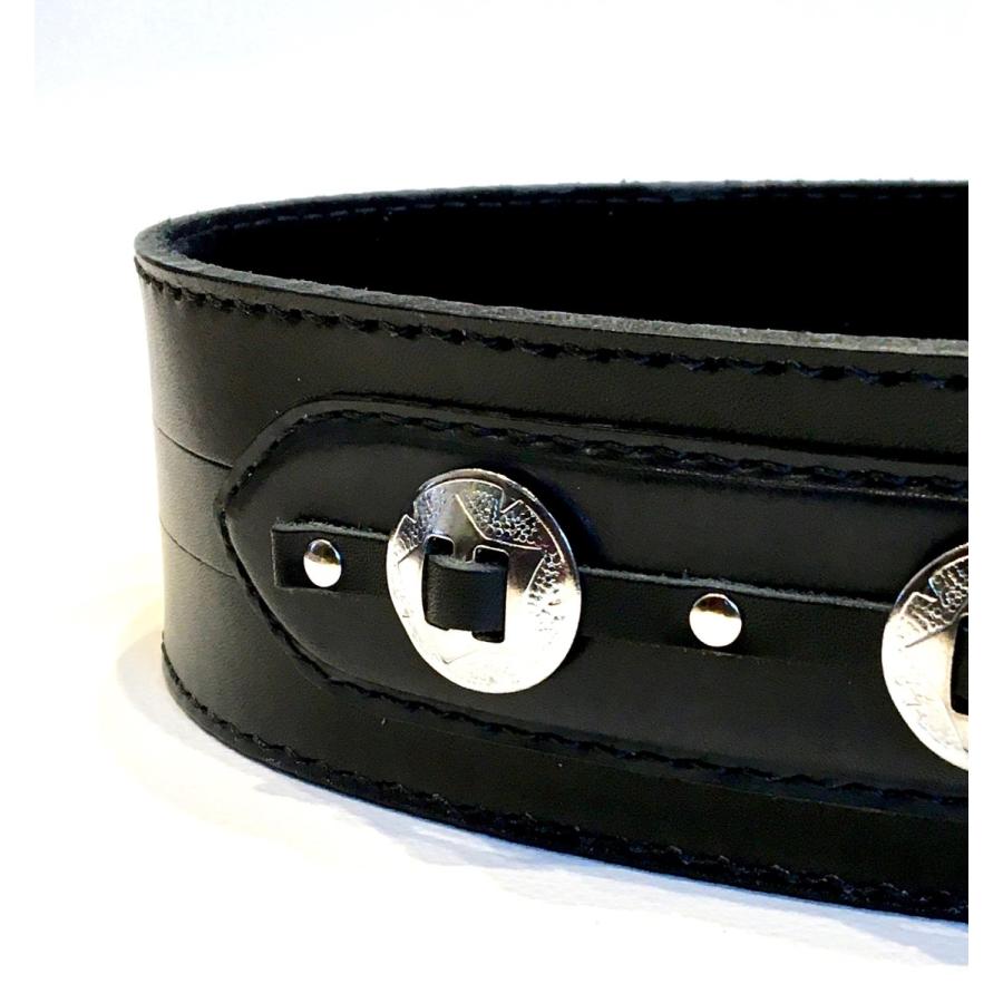 本革製ギター・ストラップ（ダブル・バックル／スロット・コンチョ