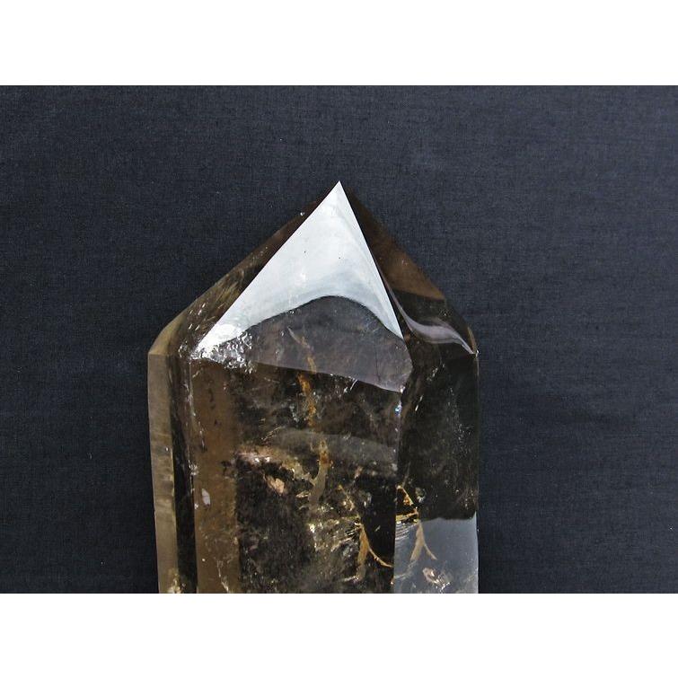 スモーキークォーツ 煙水晶 六角柱 1.3Kg 台座付属 送料無料 一点物
