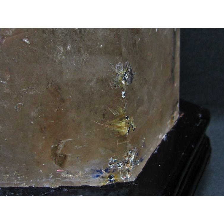 スモーキークォーツ 六角柱 煙水晶 5.2Kg 台座付属 送料無料 一点物