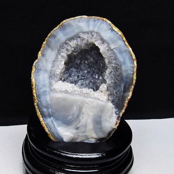 アゲート ジオード 原石 置物 台座付属 瑪瑙 メノウ 晶洞 一点物 181