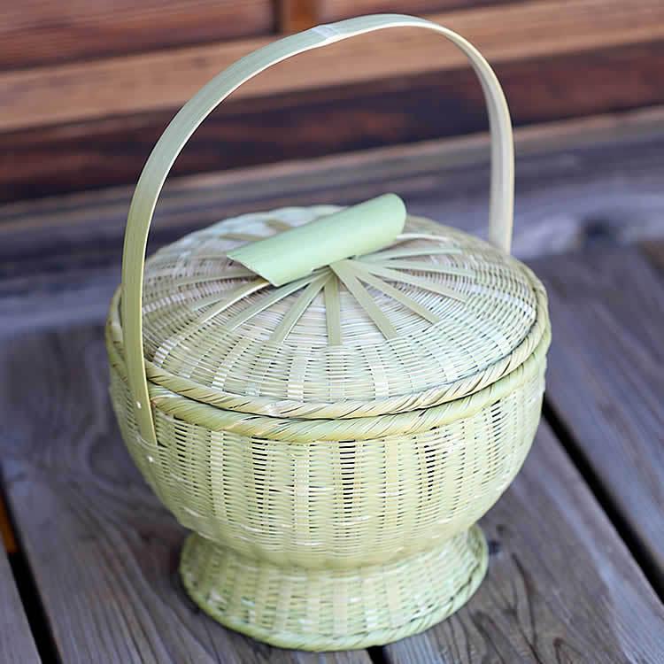 真竹手付き高足飯篭 蓋がカチリと閉まる竹籠編みの達人作 : 虎斑竹専門