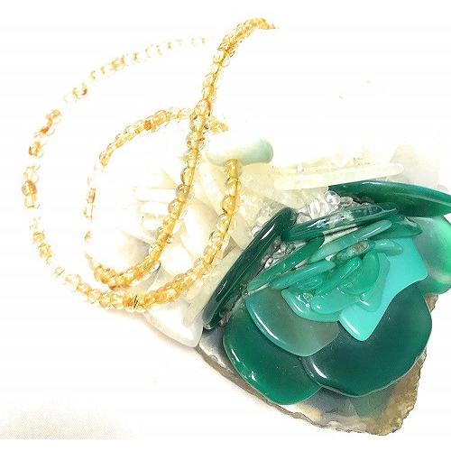 theory xyz 糸魚川翡翠 (ひすい) 勾玉ネックレス ゴールドルチル (針