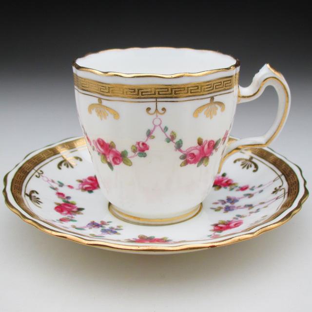 MINTON（ミントン） 金彩薔薇花綱文 カップ＆ソーサー アンティーク