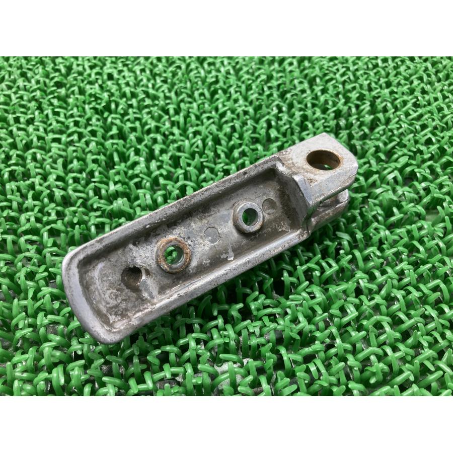 カワサキ（Kawasaki） Z1000SX メインステップペグ 左 0127 純正 中古