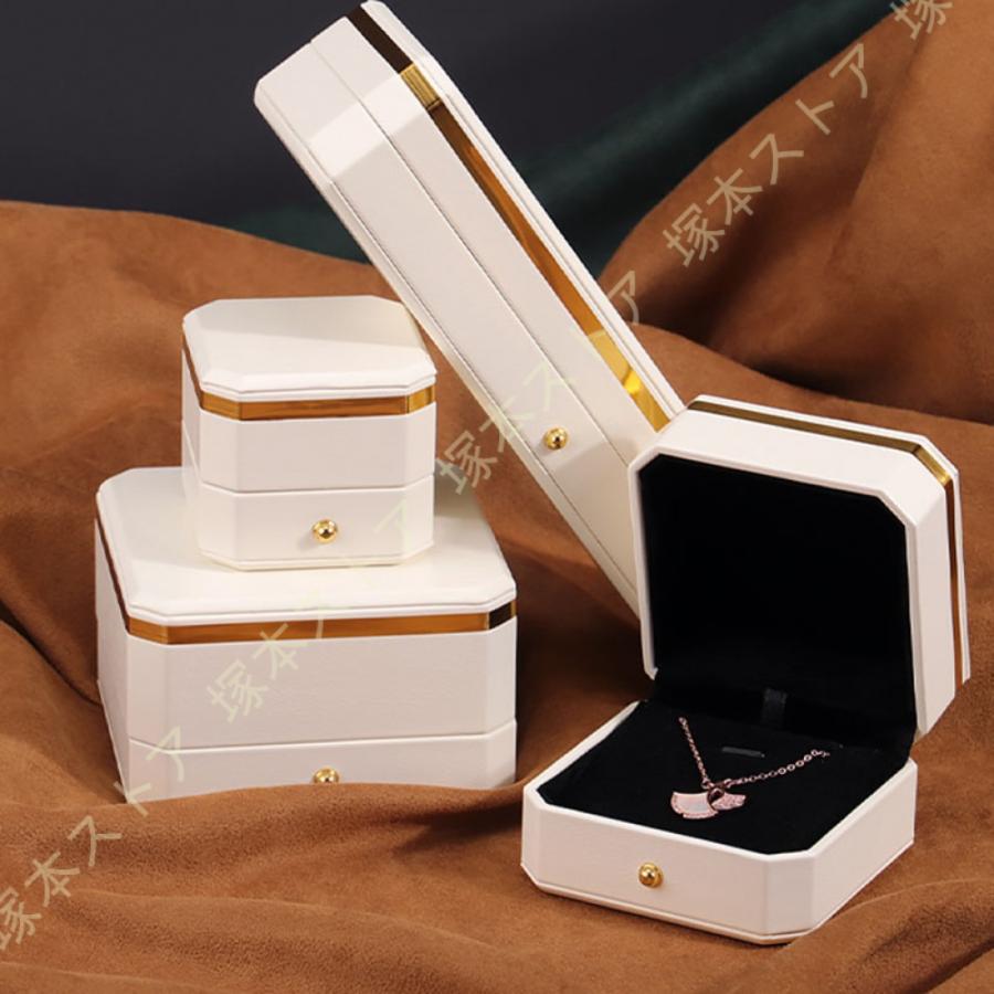 アクセサリーケース 高級宝石箱 プチ 携帯用 小さい 持ち運び puレザー