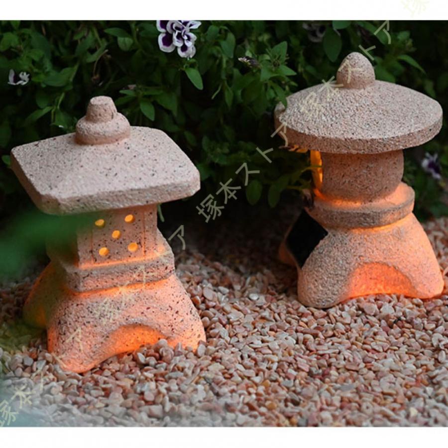 日本の屋外庭園 ソーラーランタン 樹脂像 和風 四角 四足 古燈籠 灯篭