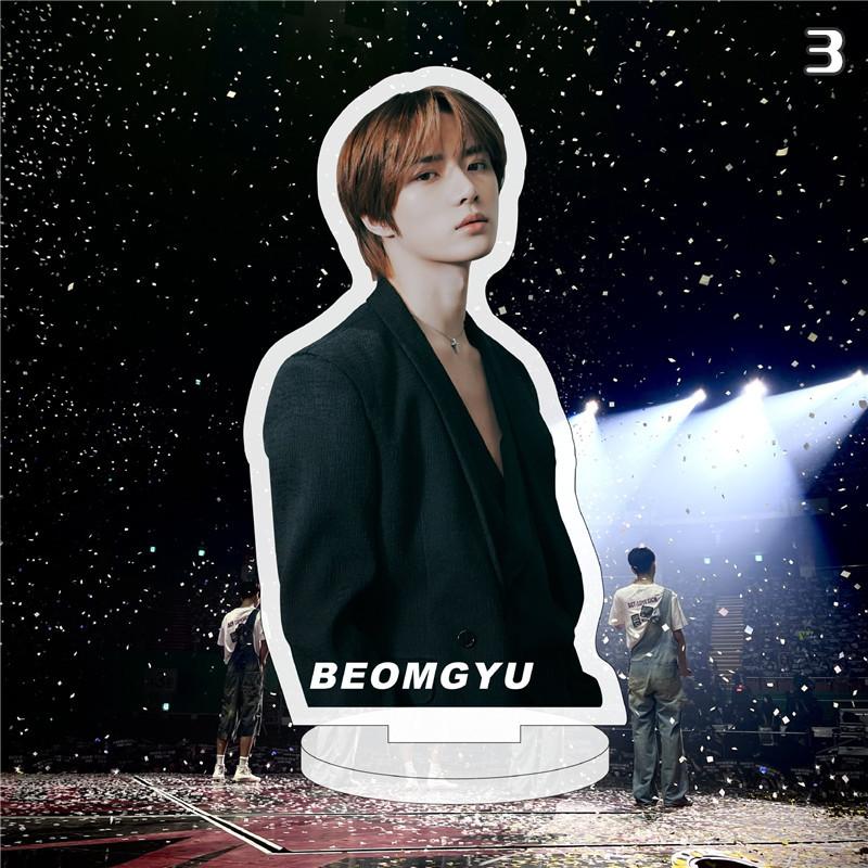 2番目半額 TXTグッズ アクリルスタンド 写真立て 卓上 10cm TOMORROW X