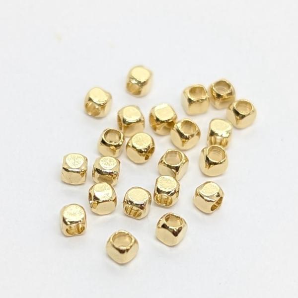 ビーズ 極小 キューブ 18KGP 本金鍍金 1.8mm 約20個 高品質 ミニ 金属