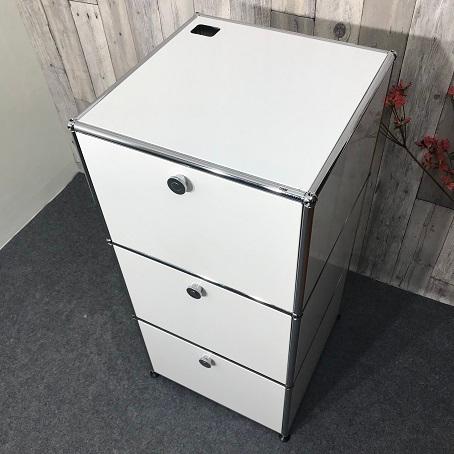 USM USM Haller ハラーシステム 1列3段 キッチンボード 色：ピュア