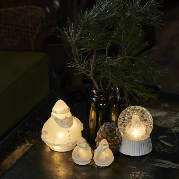 スノードーム クリスマス ライト LED ツリー サンタ ギフト プレゼント