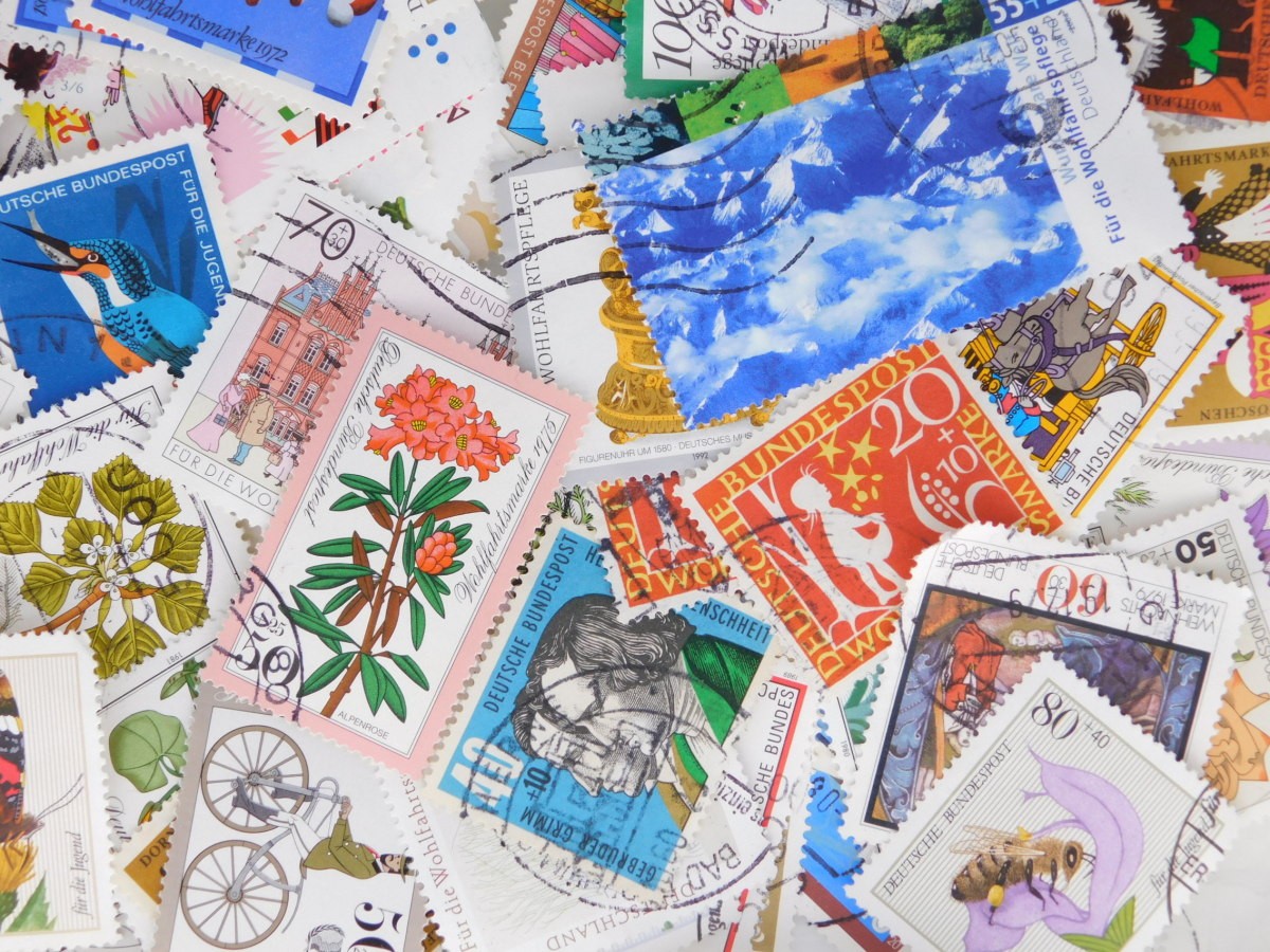 海外切手 ドイツ 1000枚 寄付切手 使用済切手 外国切手 コラージュ
