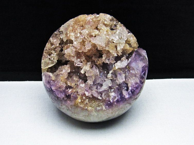 1.8Kg アメジスト 笑口 丸玉 カルサイト共生121mm [T610-11966]