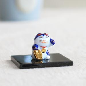 九谷焼 日本の伝統工芸品【九谷焼】 4.8号招き猫 金彩三毛 (K8-1492