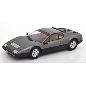 ミニカー 1/18 1973 フェラーリ 365 GT4 BB 赤黒色 予約商品 : HOTTOYS