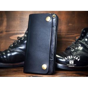 クロコダイル・ミドルサイズトラッカーウォレット ブラック