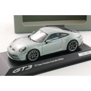 ミニチャンプス 1/43 ポルシェ 718 ケイマン GT4 RS 982 Arctic Grey