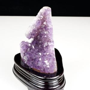 1.6Kg アメジスト 原石 クラスター ウルグアイ産 アメシスト 本物