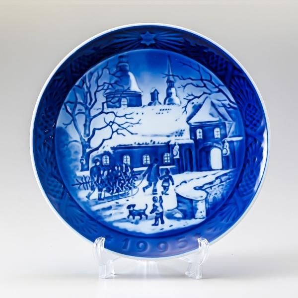 ROYAL COPENHAGEN（ロイヤルコペンハーゲン） イヤープレート 皿立て