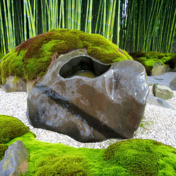 手水鉢 水鉢 たまり石 天然石 庭石 つくばい 溜まり石 景石 蹲 和風