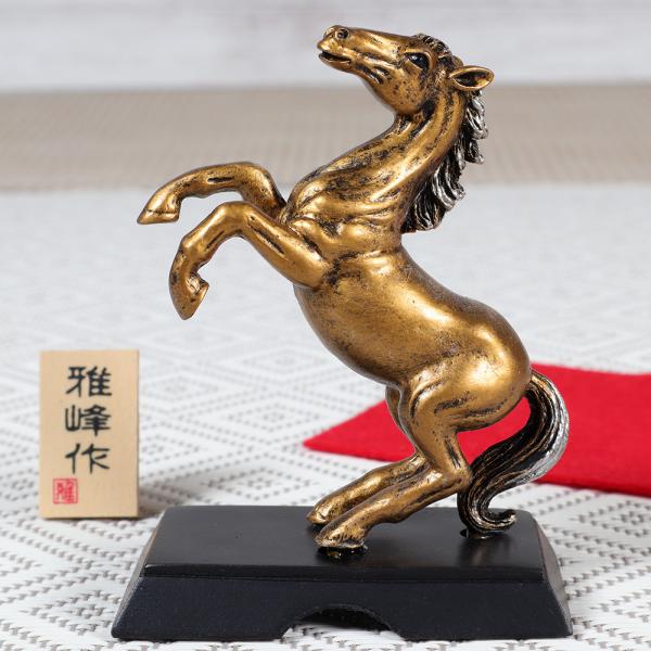 干支 午 置物 馬 うま 2026年/ 開運サラブレット（金跳ね馬） /粗品