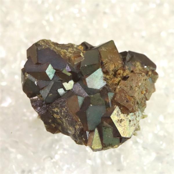 奈良県天川村産 レインボーガーネット 18.91g 【榎本通商54260