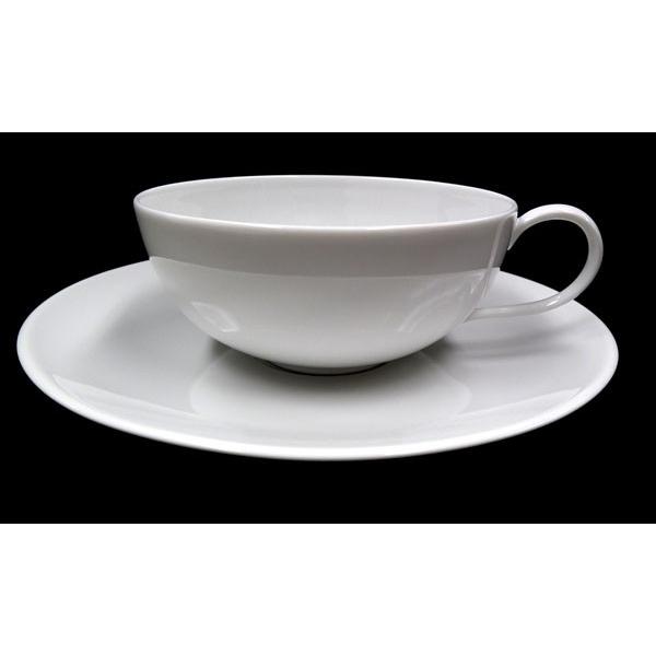 KPMベルリン 白磁ウルビーノ /ティーカップアンドソーサー 新品