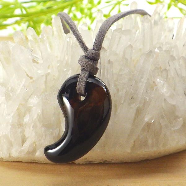 開運 勾玉 ネックレス 紐 メノウ 瑪瑙 石 お守り 天然石