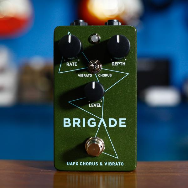 Universal Audio / UAFX BRIGADE Chorus & Vibrato コーラス