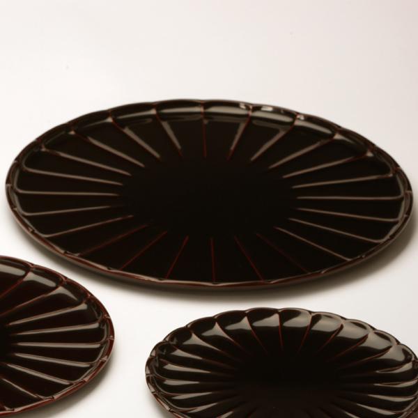 山田平安堂 菊皿 溜（10寸） 香典返し/引き出物/ギフト/漆器/漆塗り/皿