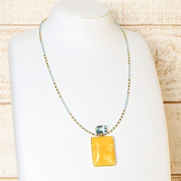 ロイヤルアンバー ブルートパーズ ペンダント ネックレス 希少な乳白色