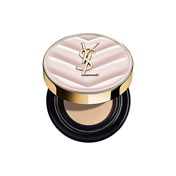 Yves Saint Laurent（イヴ・サンローラン） ラディアント タッチエクラ