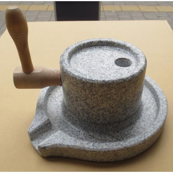 石臼 （いしうす） ひき臼 （ひきうす） 御影石 上臼径 16.5cm型 約