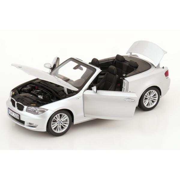 京商 1/18 BMW E88 135i 1シリーズ カブリオレ チタンシルバー 開閉