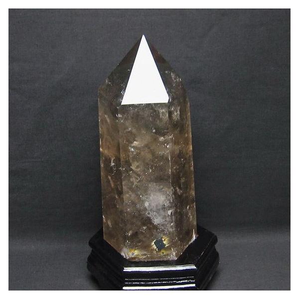 スモーキークォーツ 六角柱 煙水晶 ルチルクォーツ 3.4Kg 台座付属