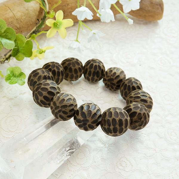 ベトナム産 香木 沈香 (じんこう) アロマ 土沈香 【彫り模様