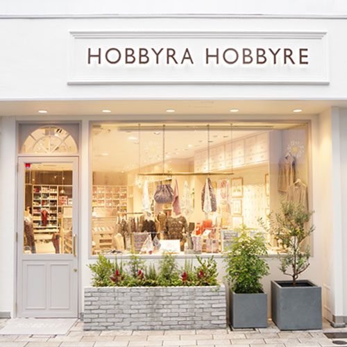 クロスステッチフレーム＜Strawberry＞ | リバティ 生地、編み物、刺繍