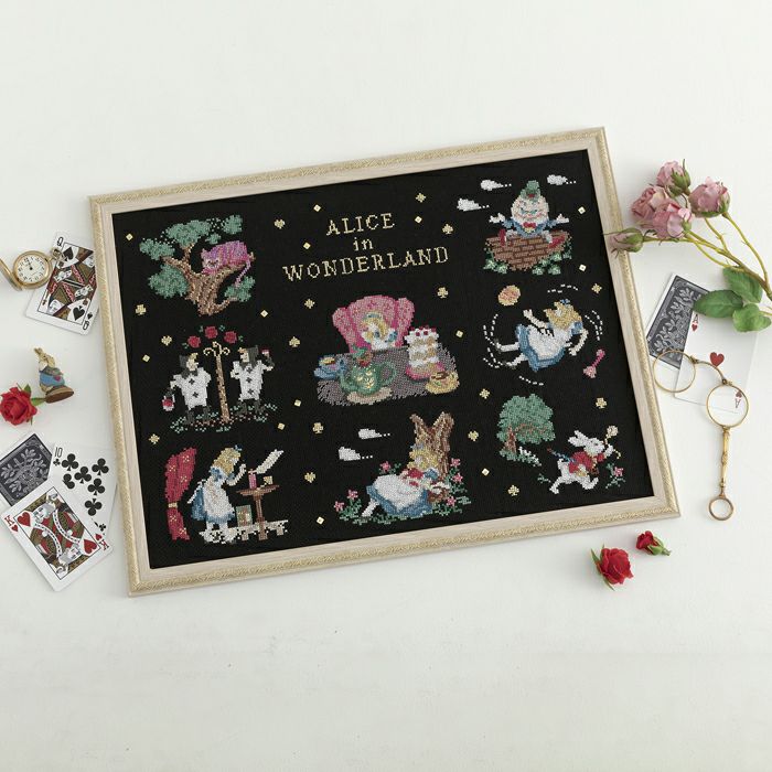 クロスステッチフレーム＜ツリーと暖炉のあるお部屋＞ | リバティ 生地