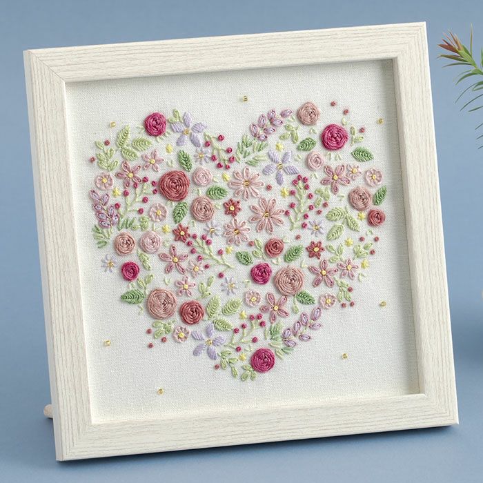 ステッチフレーム＜フラワーハート＞ | リバティ 生地、編み物、刺繍
