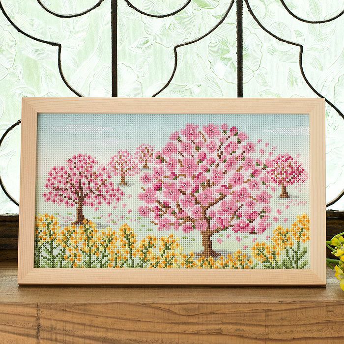 クロスステッチフレーム＜桜のリース＞ | リバティ 生地、編み物、刺繍