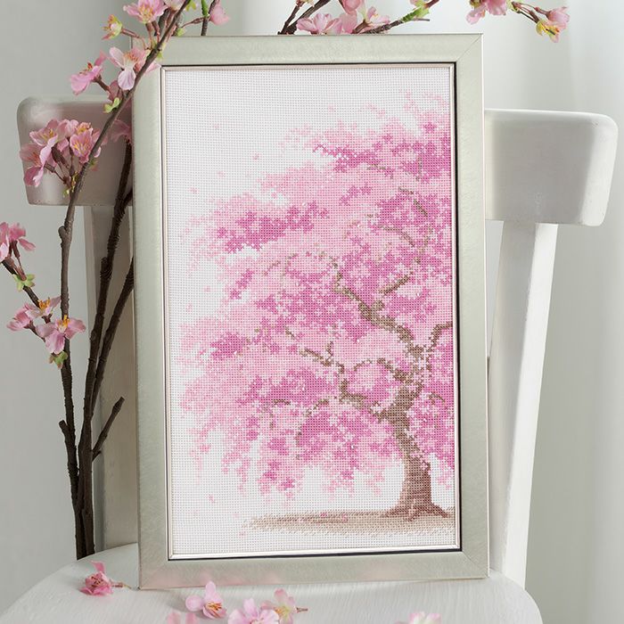 クロスステッチフレーム＜鎧兜＞ | リバティ 生地、編み物、刺繍