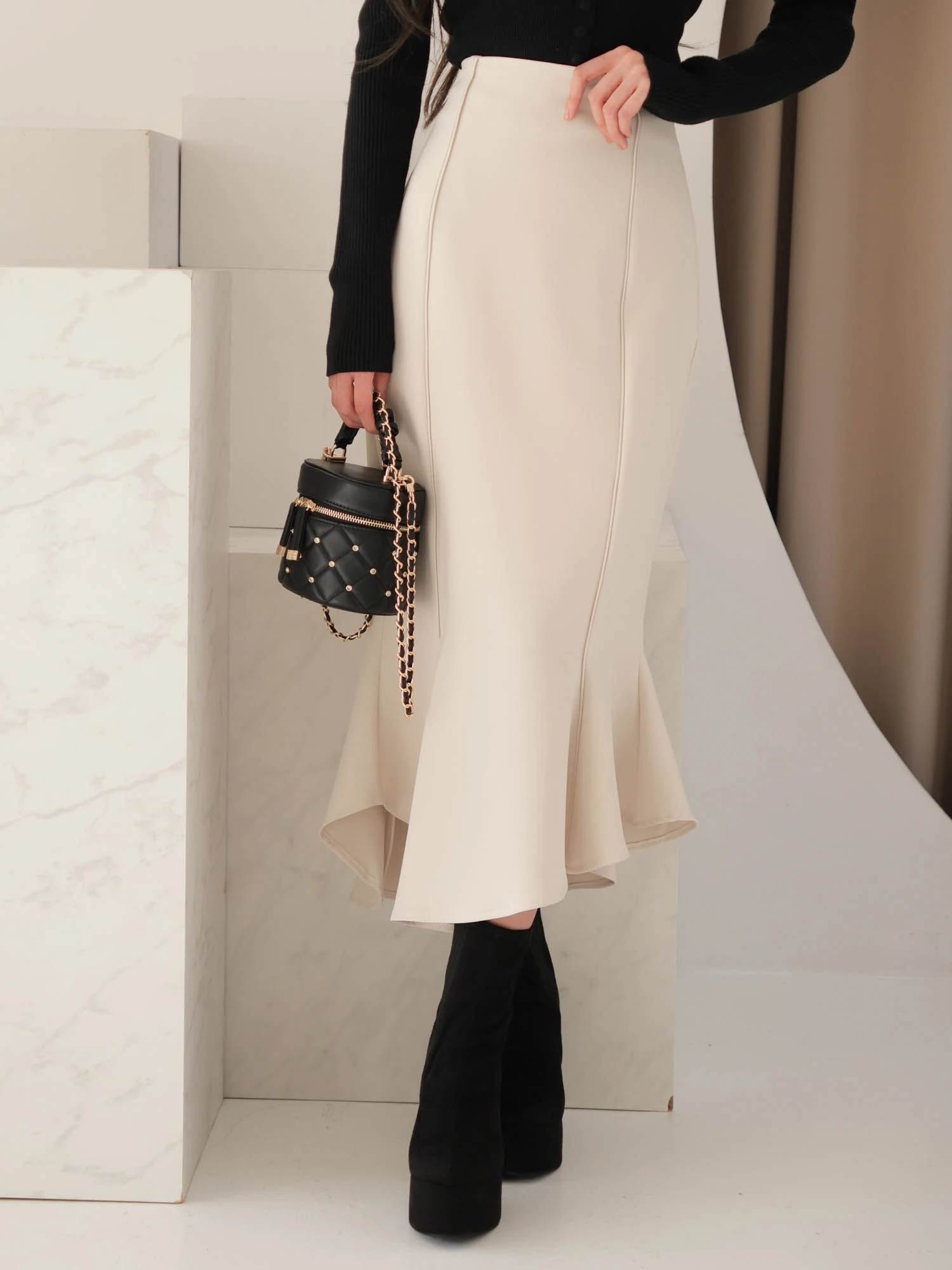 LIP SERVICE（リップサービス）｜ ランダムヘムストレッチマーメイド